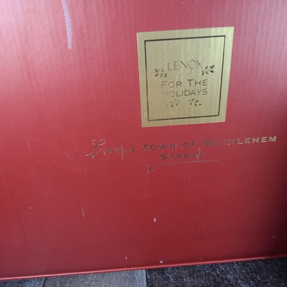 Lenox Mary Joesph Baby Jesus & Stable W/ Boxes - Picture 9 of 12